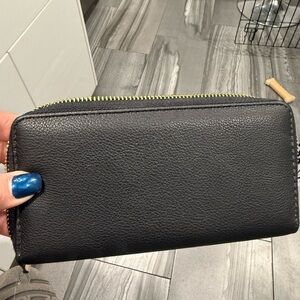 Woman’s Faux Leather Wallet